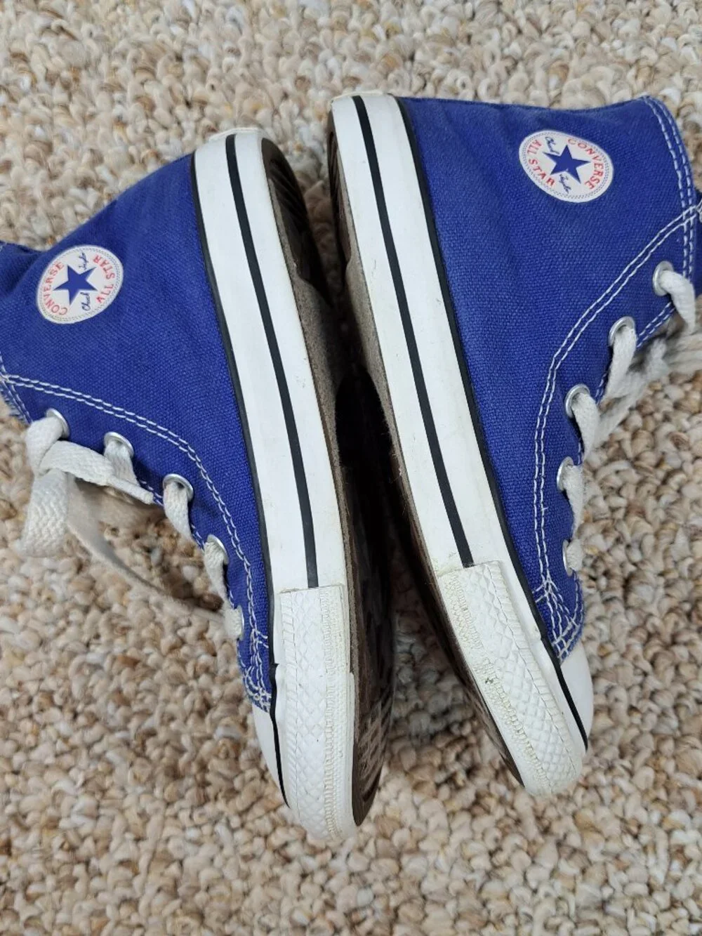 Converse | High Top Sneaker | Size 10